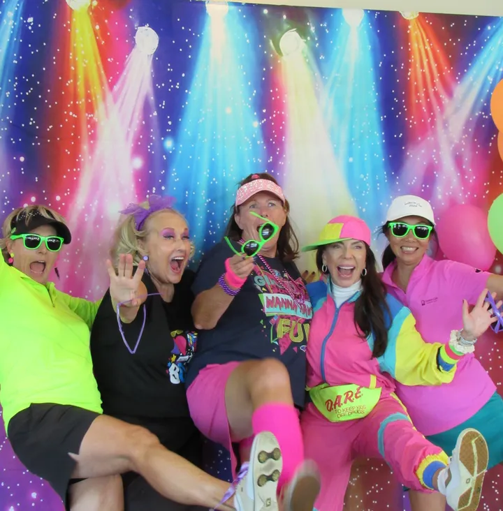 Girls just wanna have fun! 💖💚💛
Neon on, game faces on, and a whole lot of girl time! �