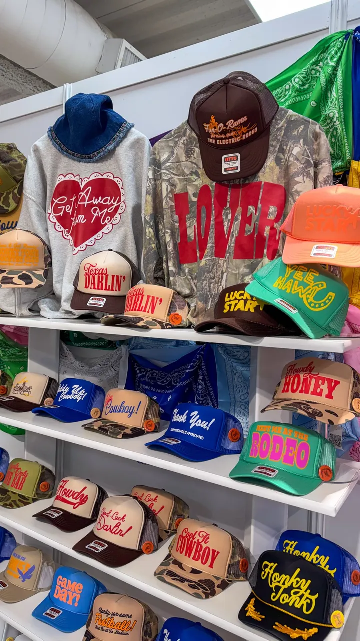 Last Call for the TEMPS.
Today until 3 PM is your final chance to source the must-have tr