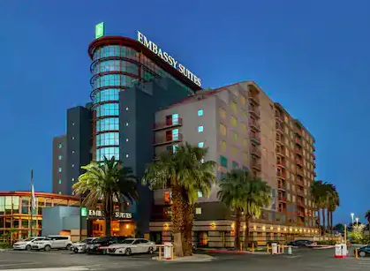 Embassy Suites Convention Center exhibit halls and ballroom capacities