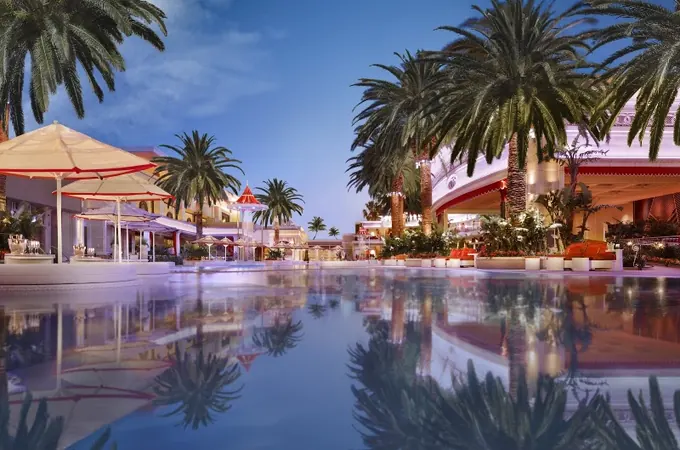Encore at Wynn Las Vegas exhibit halls and ballroom capacities