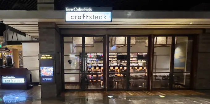 Tom Colicchio's Craftsteak (MGM Grand Conference Wing) — Farm-to-Table Prime Steaks & Rare Bourbon Library Private Dining