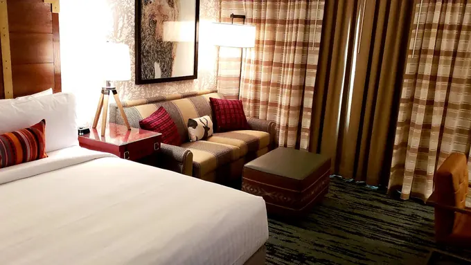 Gaylord Rockies Resort & Convention Center (DEN Airport)