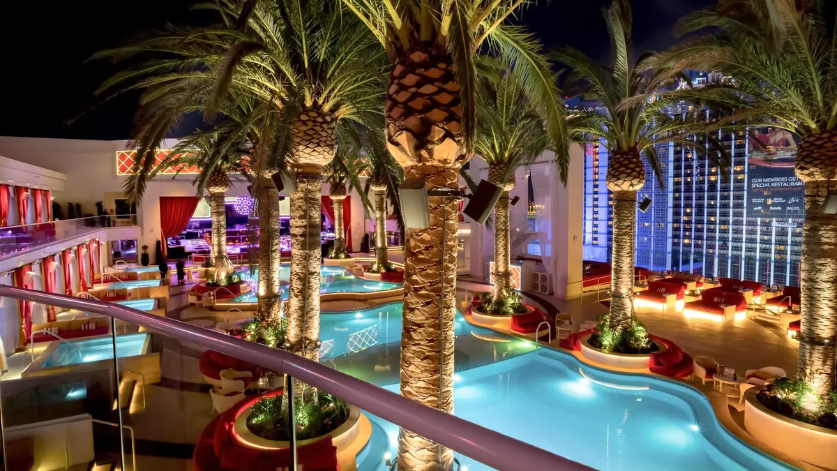 Drai's Rooftop (Center Strip) exhibit halls and ballroom capacities