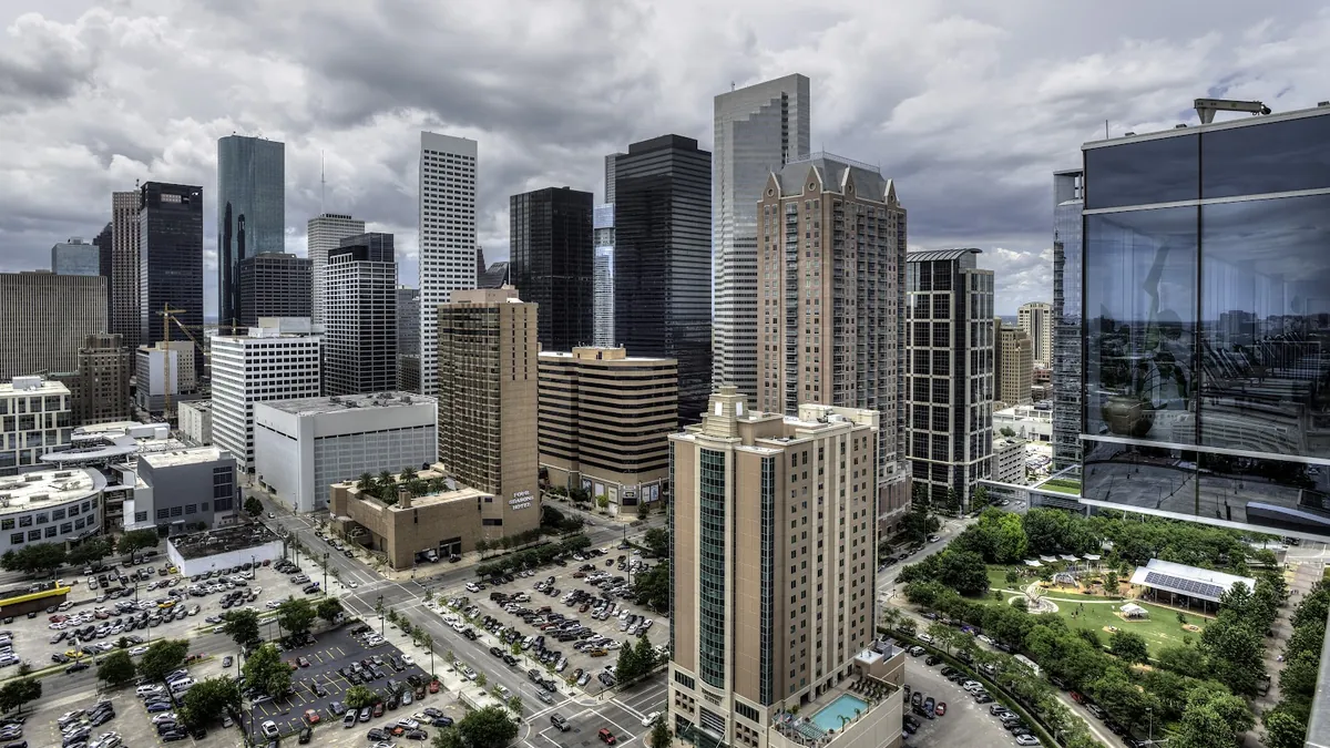 Hilton Americas-Houston exhibit halls and ballroom capacities