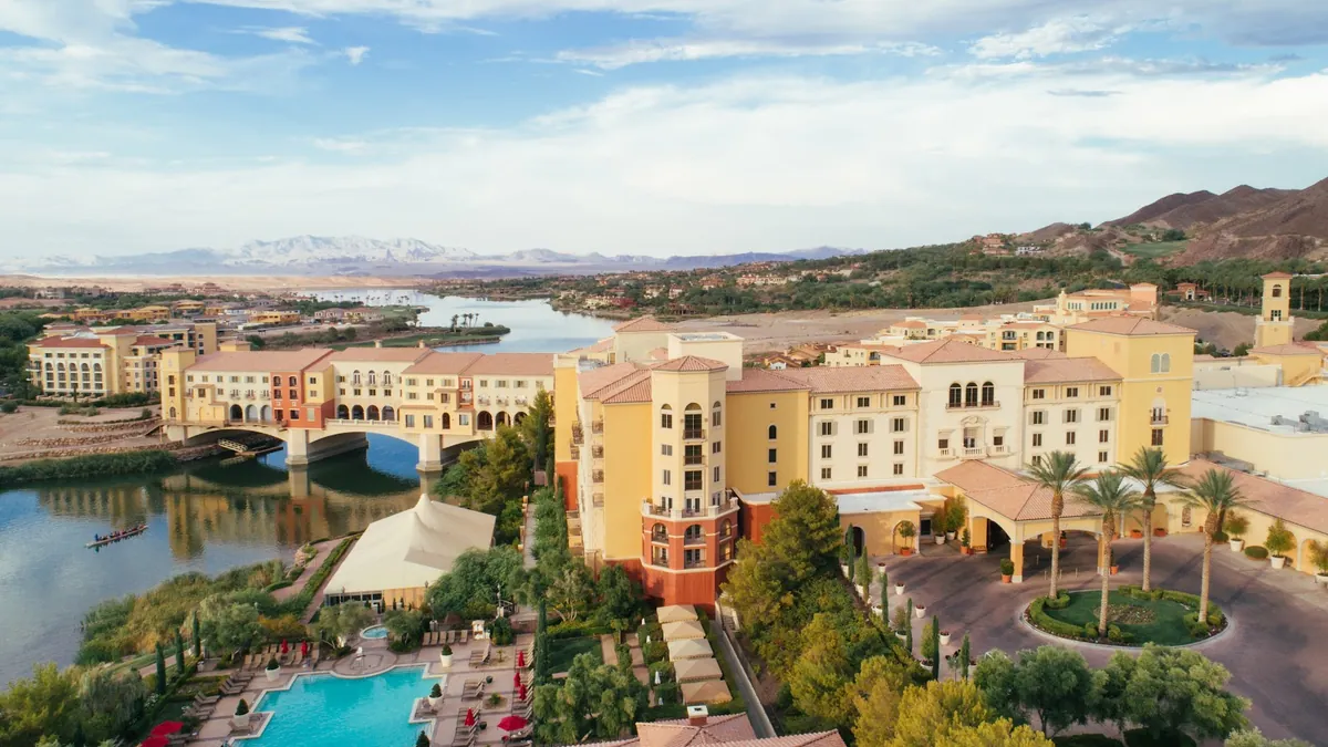 Hilton Lake Las Vegas exhibit halls and ballroom capacities