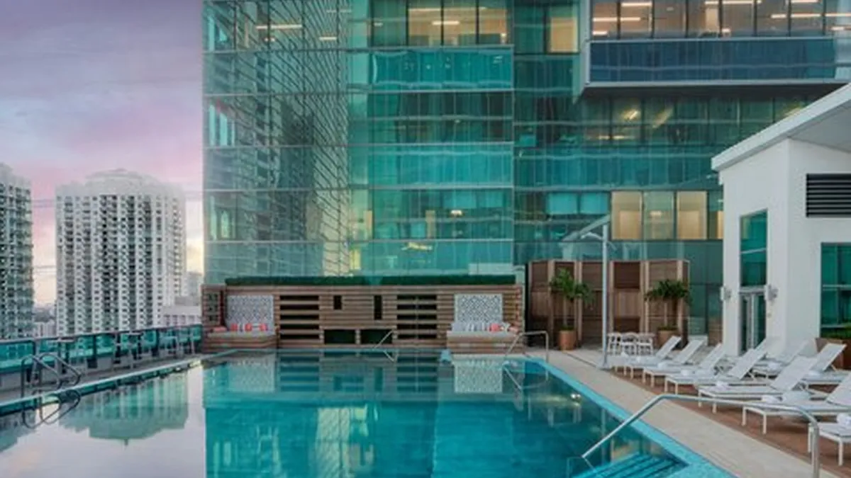 JW Marriott Marquis Miami exhibit halls and ballroom capacities