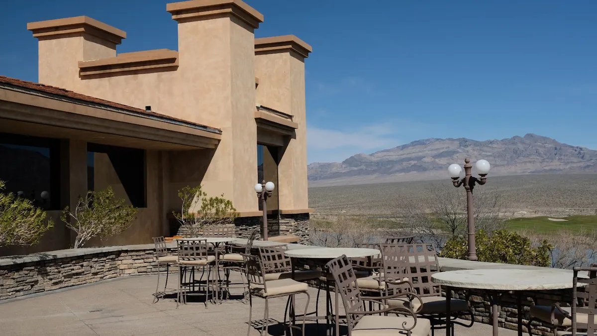 Las Vegas Paiute Golf Resort exhibit halls and ballroom capacities