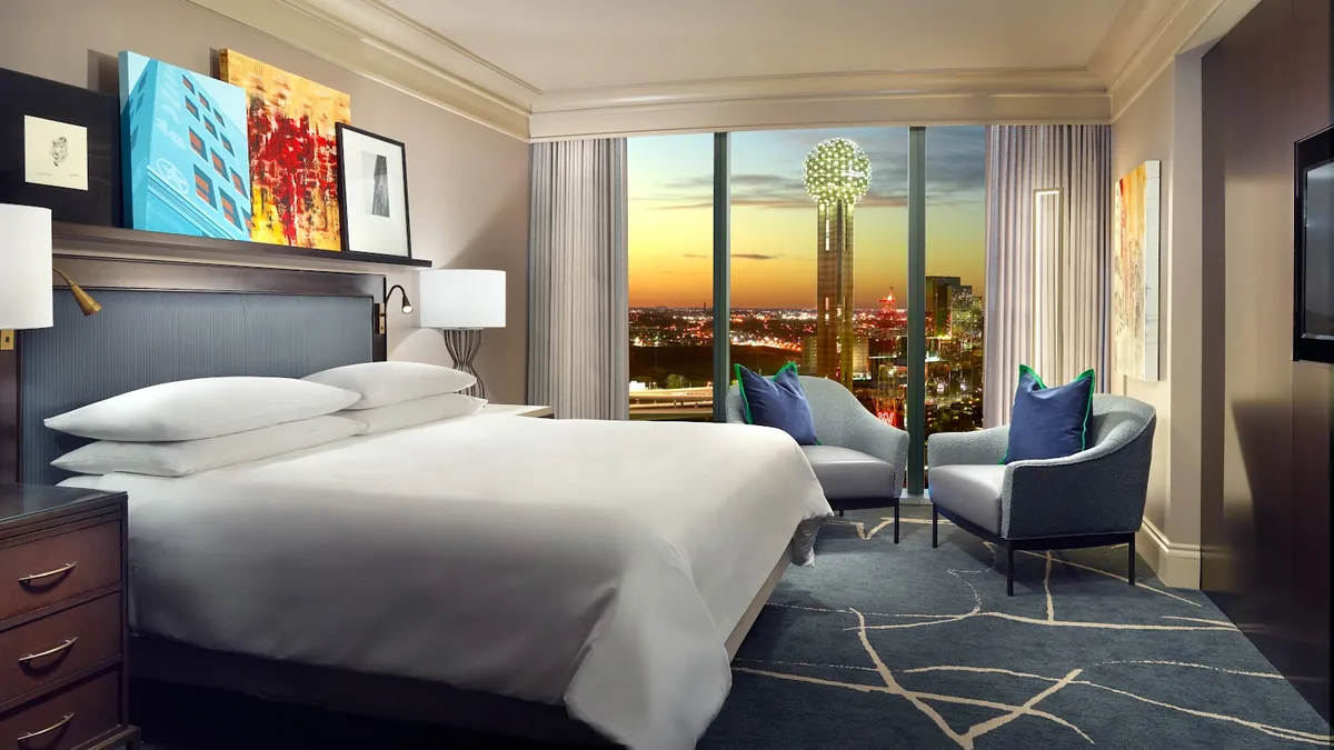 Omni Dallas Hotel exhibit halls and ballroom capacities