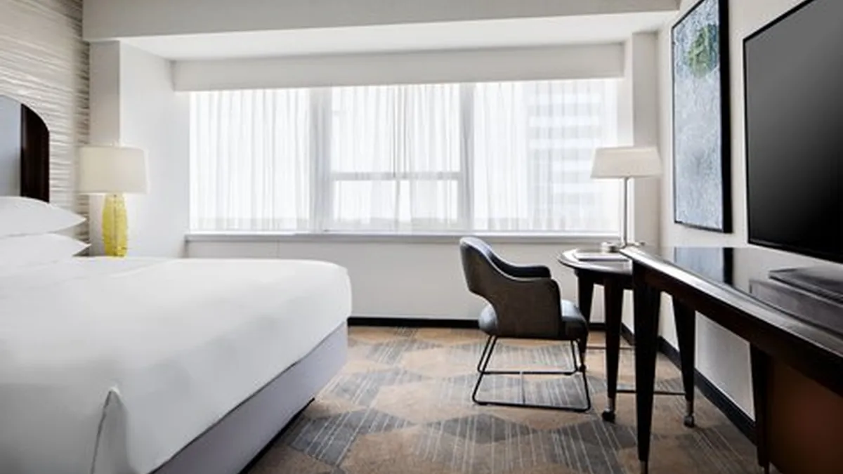 Sheraton Dallas Downtown exhibit halls and ballroom capacities