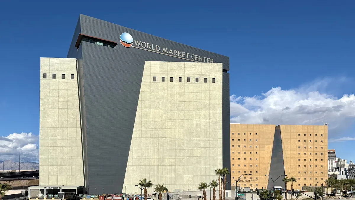 WorldView on Sixteen exhibit halls and ballroom capacities